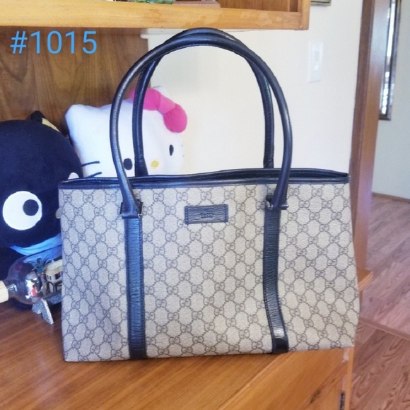 Gucci Handbags - Auth Gucci Tote Bag GG PVC Browns